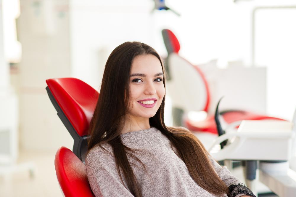 woman at dentist in oakbrook terrace