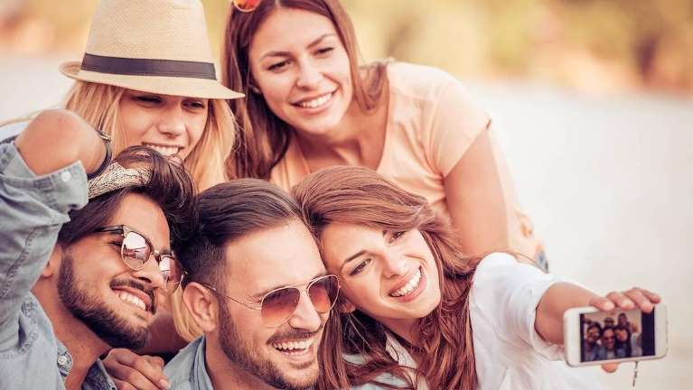 Friends | Cosmetic dentist oakbrook terrace